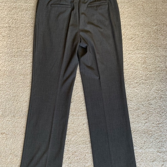 Ellen Tracy Stretch Straight Leg Trousers ~ Size 8 ~ Charcoal ~ Classic Workwear - Picture 2 of 14